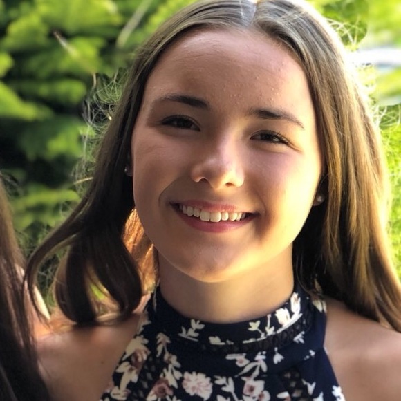 Meet your Posher, Hannah - Picture 1 of 1